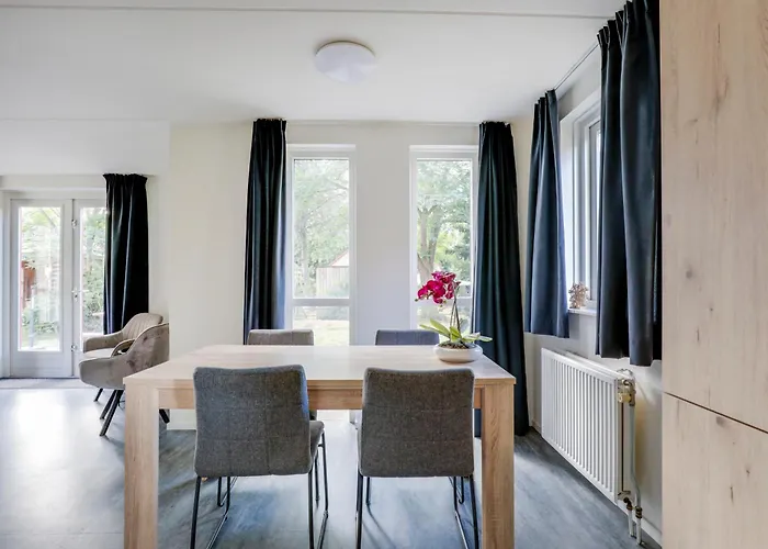 5 - Persoons Forest 10 Semesterbostad